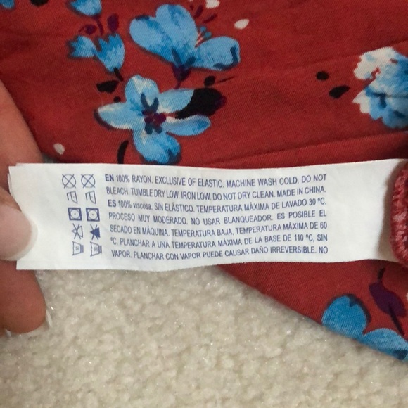 Forever 21 Stretchy Crop Top - Picture 4 of 5